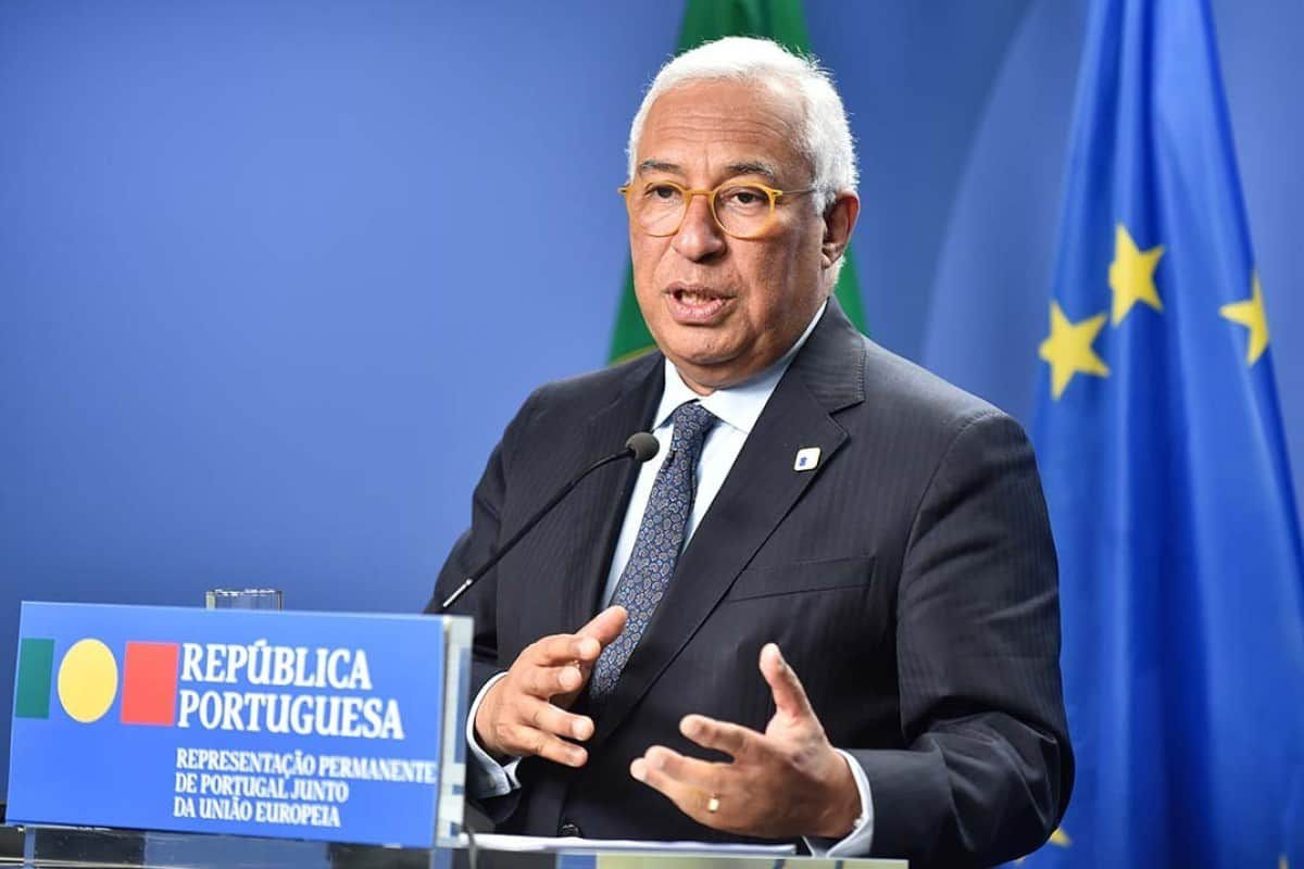 UE a numit atacurile asupra infrastructurii inacceptabile pe fondul amenințărilor lui Trump la adresa Iranului.