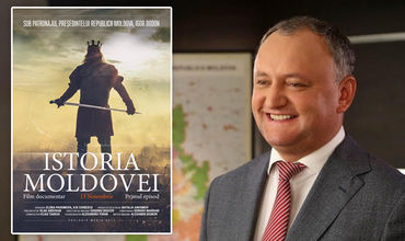 După ce a aterizat de la Moscova, Dodon a mers direct la cinematograf