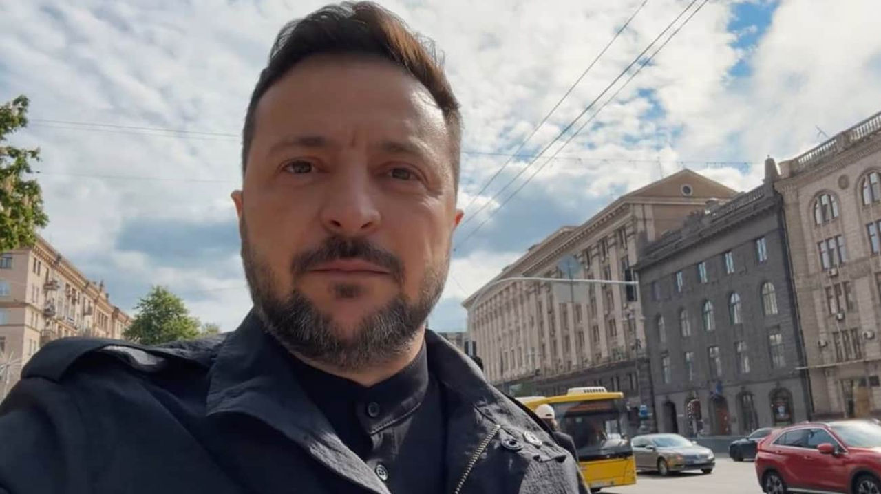 Зеленский назвал парад в Москве "парадом страха".