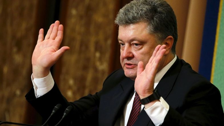 Генпрокуратура Украины взялась за окружение Порошенко.