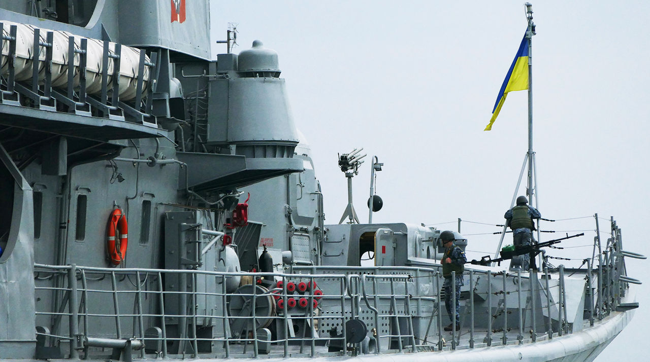 В сети высмеяли поход моряков ВМС Украины.