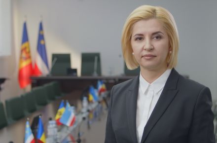 Башкан призвала дипломатов и наблюдателей «лично убедиться в прозрачности выборов» в Гагаузии.