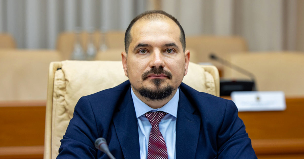 Buzu: Am angajat doi funcționari noi, ambii reveniți din diasporă.