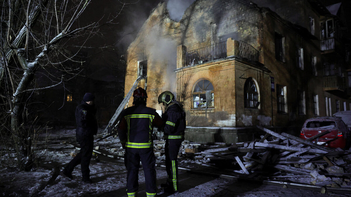 Patru persoane au murit în urma unui atac rusesc la Kiev.
