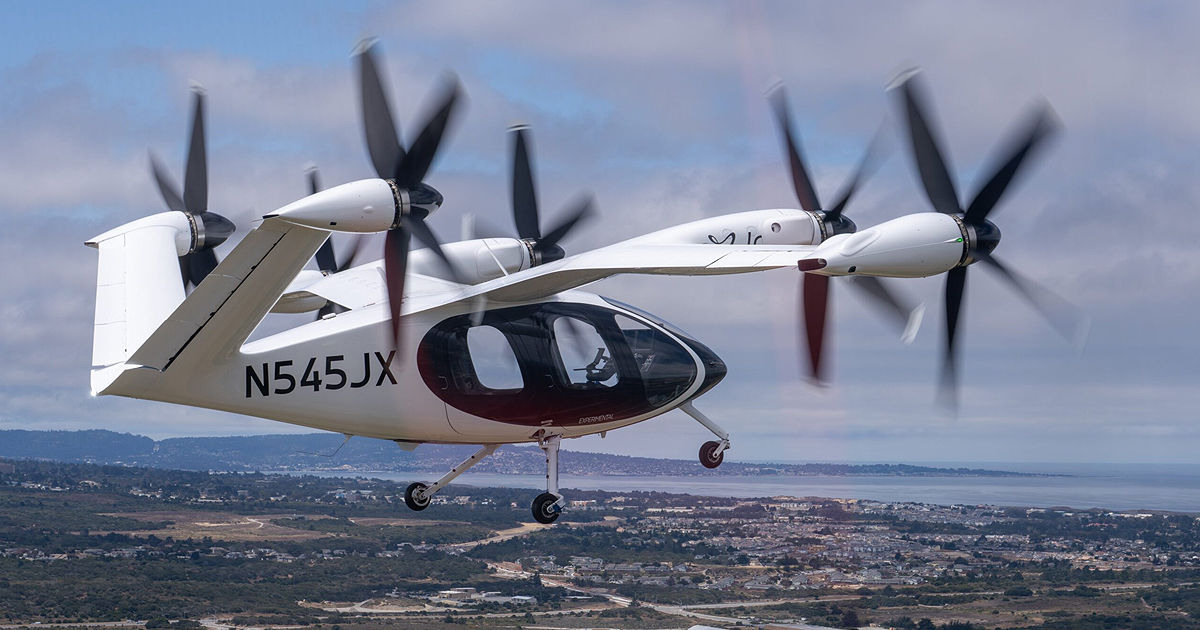 Аэротакси Joby Aviation выполнило первый рейс между аэропортами США.