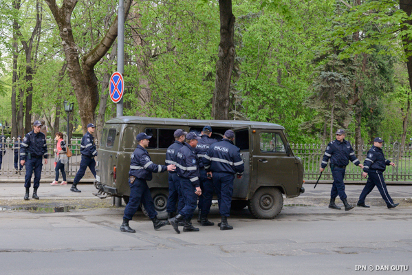 Около 4 тыс. полицейских и карабинеров обеспечат общественный порядок в период пасхальных праздников.
