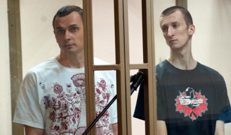 Doi regizori ucraineni, condamnaţi în Rusia pentru terorism. Foto: epochtimes-romania.com