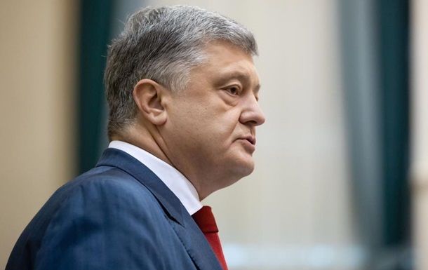 Порошенко порекомендовал украинцам семь фильмов.