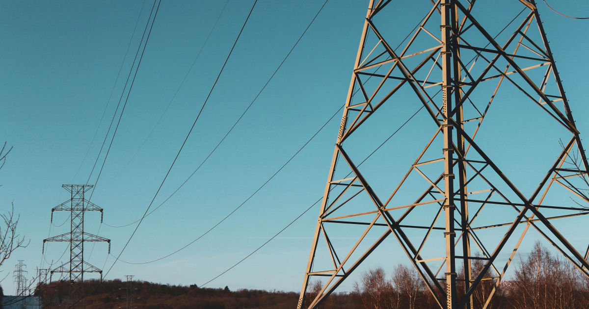 Noi reguli pentru protecția rețelelor electrice și prevenirea avariilor.