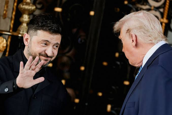 Трамп: Украине нужен новый президент.