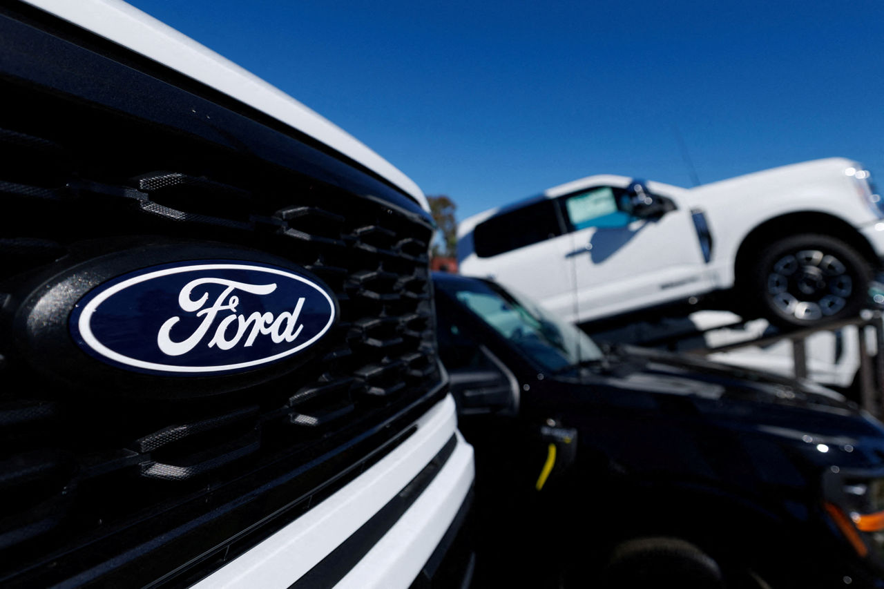 Трамп: General Motors и Ford собираются производить ракеты.
