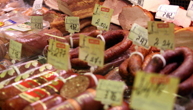 В Евросоюзе могут запретить продажу колбас и маргарина.
