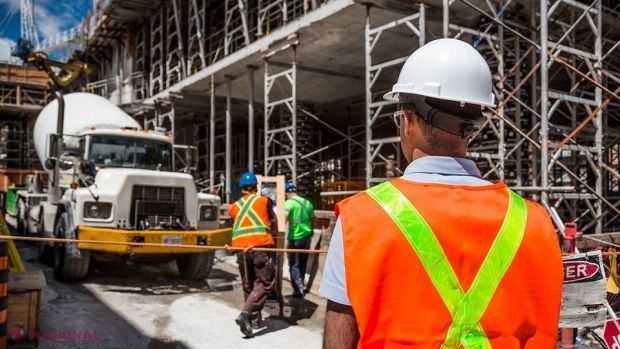 Oportunitate pentru moldoveni: Criză de angajați peste Prut. Foto: economica.net