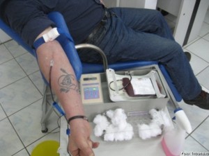 Perioada de incubaţie pentru HIV este de 8 săptămâni, timp în care virusul nu poate fi depistat.