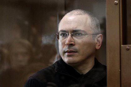 Михаила Ходорковского сторонники федерализации не пустили на территорию Донецкой областной государственной администрации.
