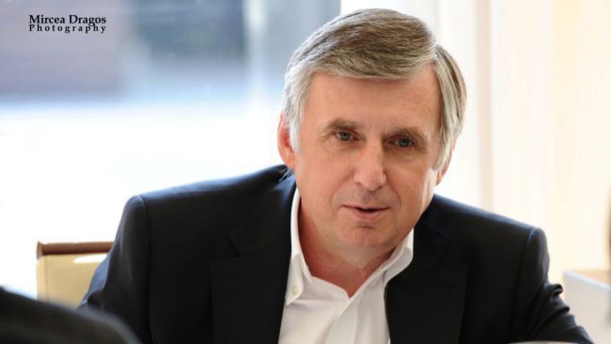 Ion Sturza, anunță că astăzi urmează să se întâlnească cu reprezentanții Băncii Mondiale.