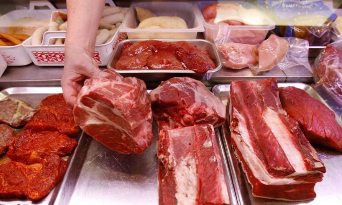 Компании по переработке мяса уверяют, что у них есть запасы продуктов.
