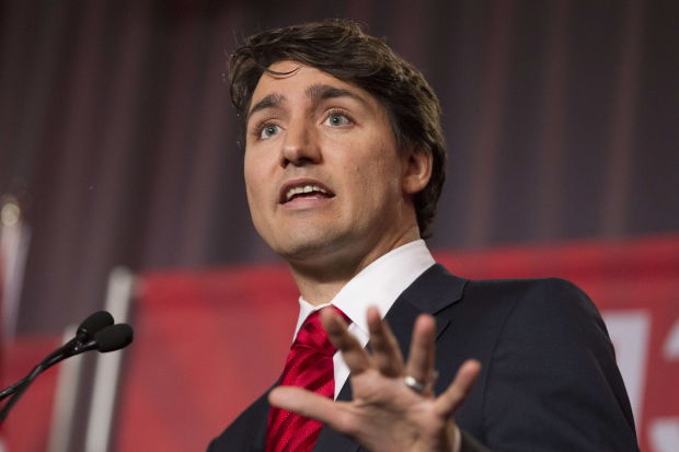 Trudeau a menționat că a discutat deja cu președintele SUA, Barack Obama, care l-ar fi înțeles pe primul.