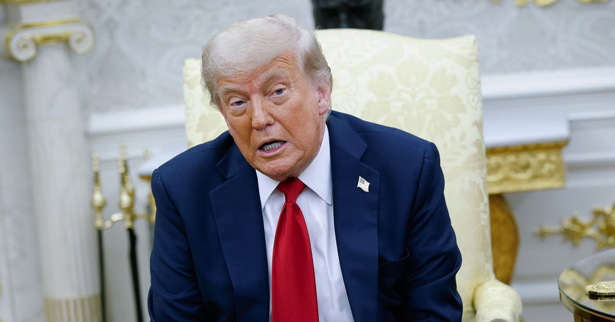 Трамп: Зеленский не должен нападать на Москву.