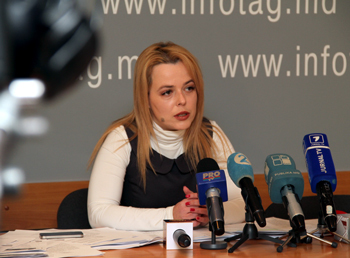 «Политика 2013 года запомнилась "дележом двух вовчиков", - сказала Урсаки. Фото: infotag.md