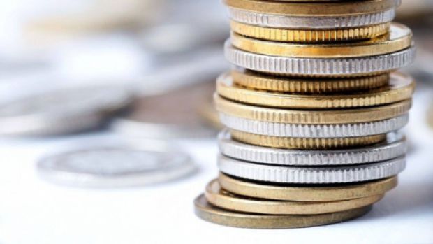 Leul continuă să se apreciaze în raport cu moneda unică europeană și dolarul american.