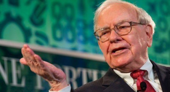 În 2016 ai putea începe să-ţi consolidezi şi tu averea, dacă urmezi sfaturile miliardarului Warren Buffett, cel de-al treilea cel mai bogat om al planetei.