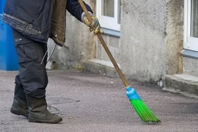 В Комрате увеличат бюджет ЖКХ, «чтобы охватить уборкой дворы квартирных домов».