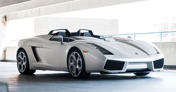 Lamborghini Concept S scos la licitație