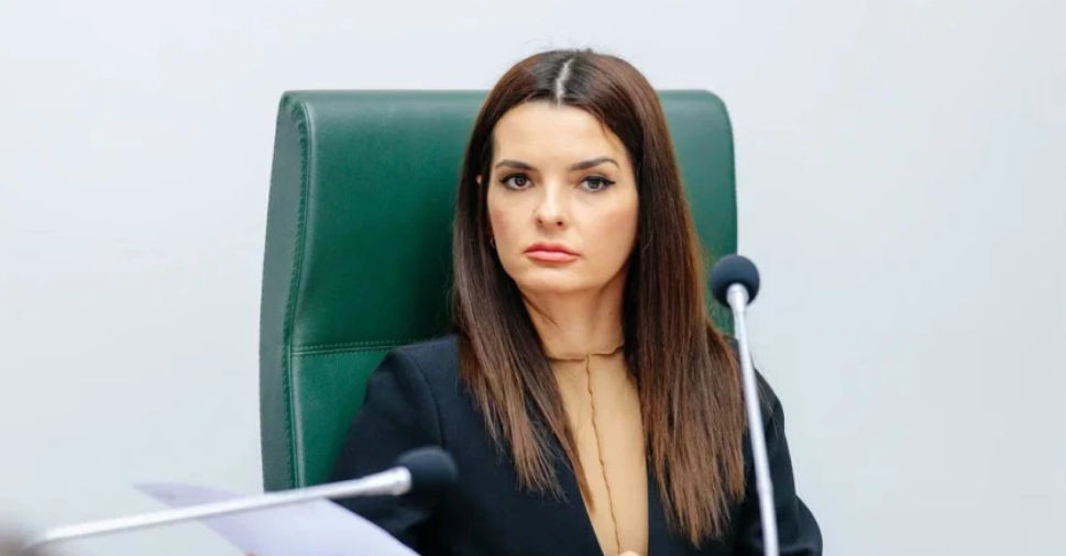 Гуцул о решении КС: "Суд помог с выплатами по соцпрограммам, денег не было".