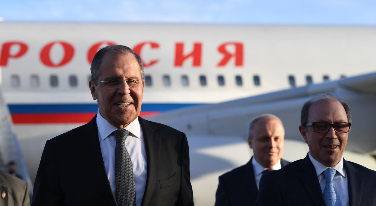 Северная Македония «откроет небо» для Лаврова.
