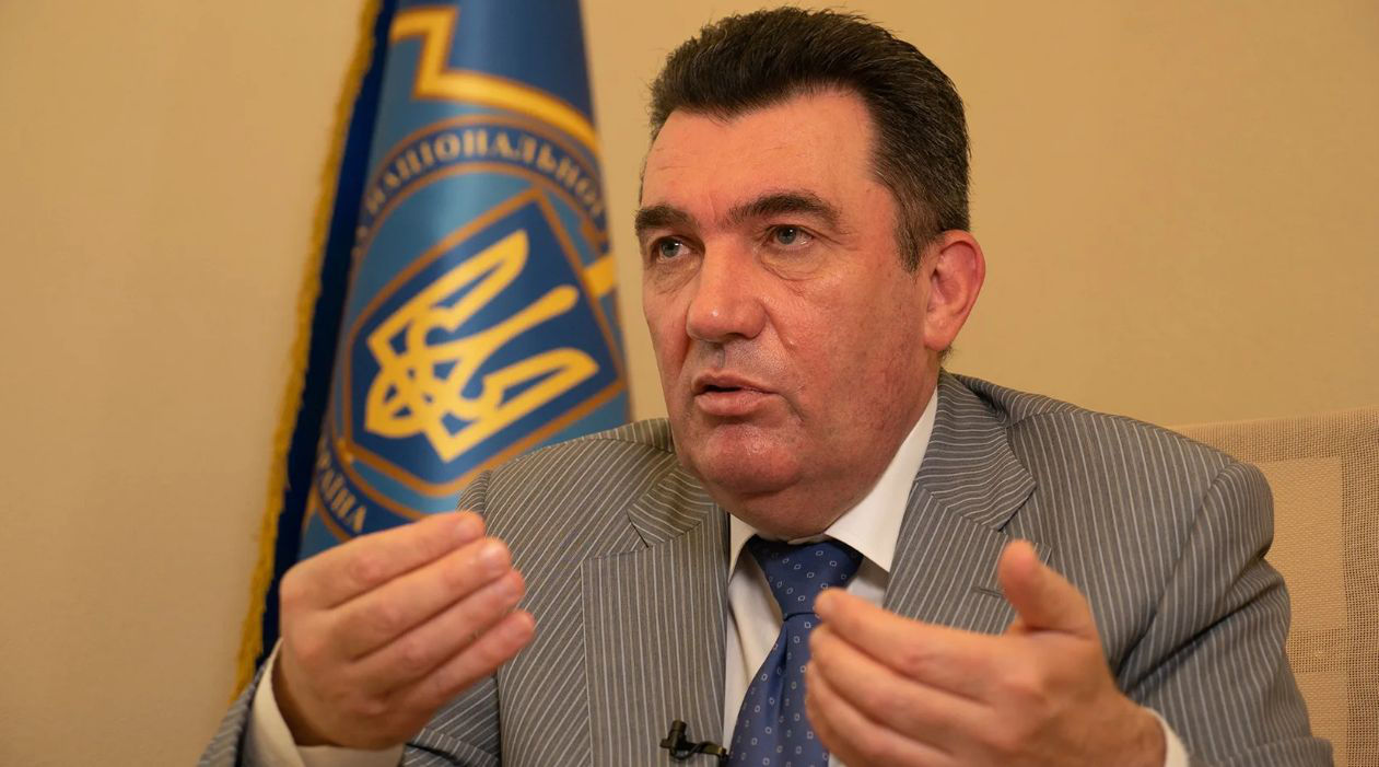 Данилов назвал цель решения Путина о "военном положении".