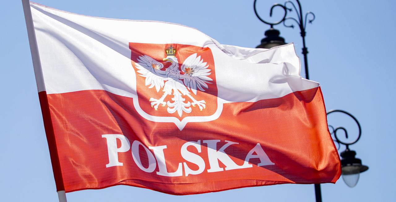 Польша сообщила союзникам о нарушении границы НАТО ракетой РФ.