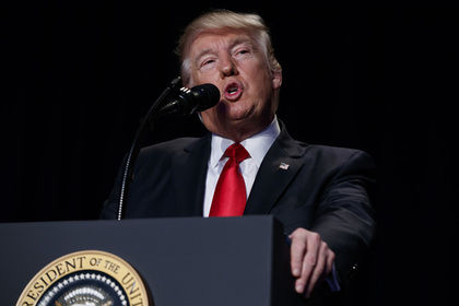 Президент США Трамп заявил о намерении работать над восстановлением мира на Украине.