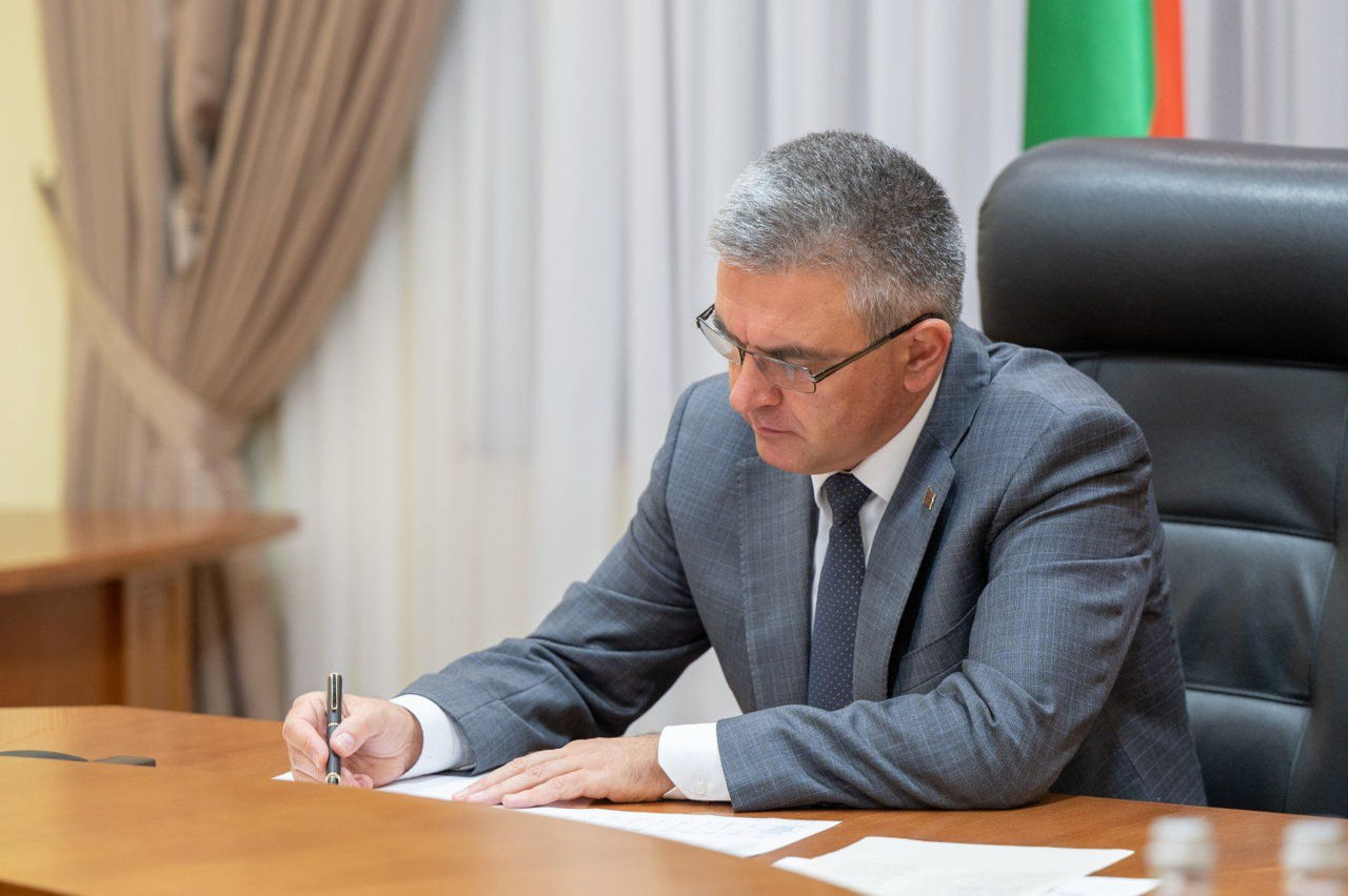 Krasnoselski a prelungit starea de urgență în economie până la sfârșitul lunii august.