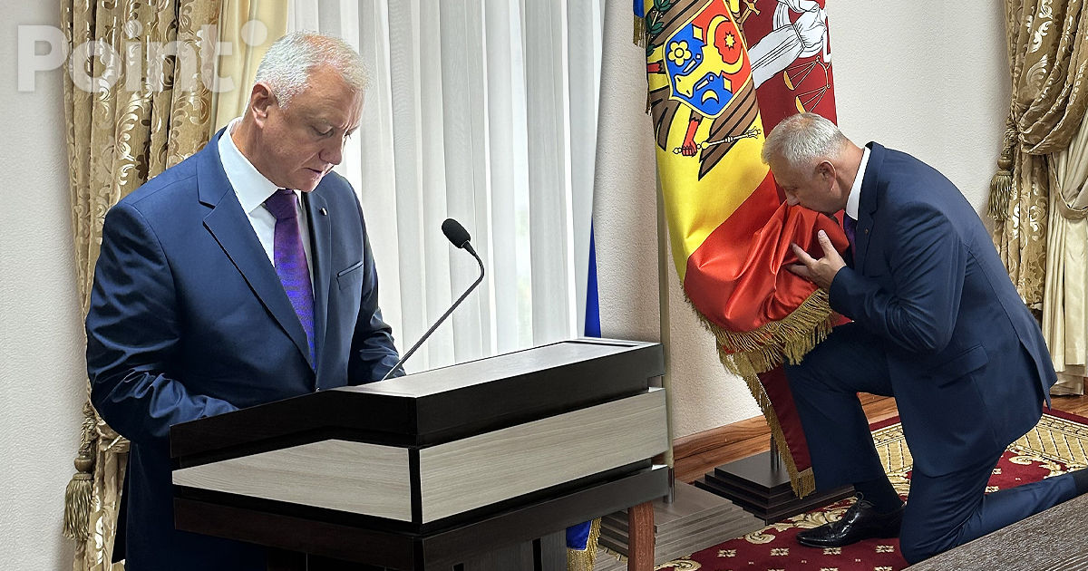 Leonid Chirtoacă a depus jurământul de numire în funcția de judecător la CSJ.