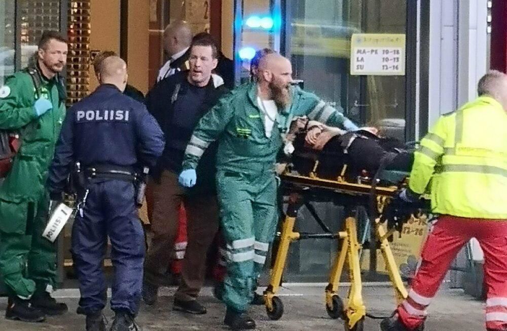 В Финляндии человек с мечом напал на колледж.