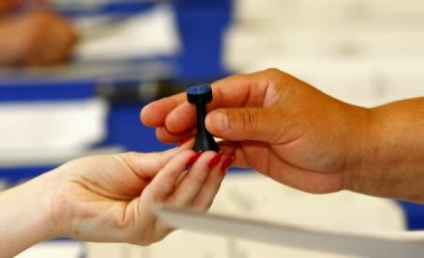 Cetățenii Republicii Moldova vor putea vota la alegerile parlamentare din 30 noiembrie în baza actelor de identitate care au termen de valabilitate expirat.