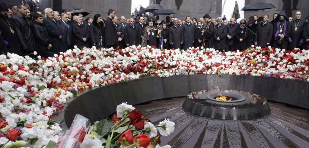 24 апреля ежегодно в Армении отмечают День памяти жертв геноцида армян.