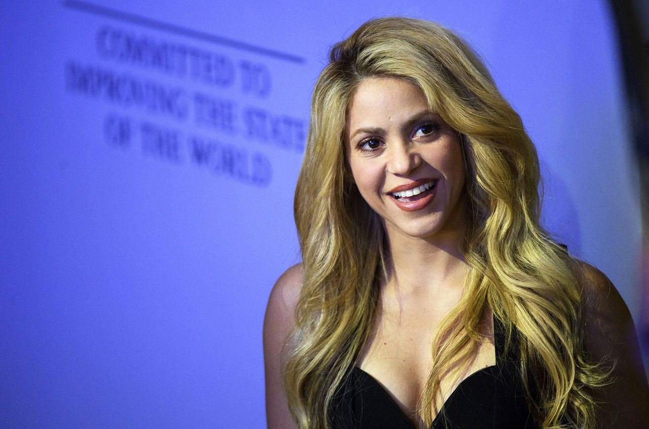 Shakira lansează un nou videoclip în care mărturiseşte cum s-a îndrăgostit. Foto: Billboard.com