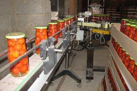 Multe fabrici de conserve cu renume din Republica Moldova 90% depind de piaţa rusă.