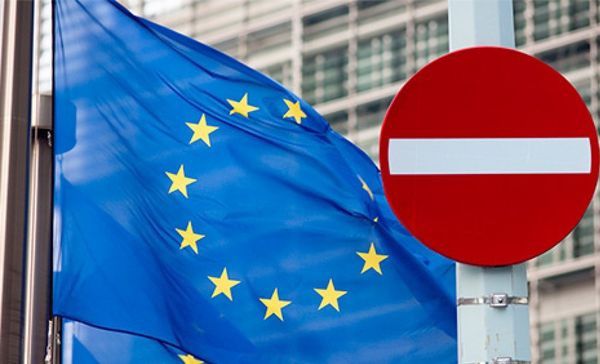 Лидеры ЕС намерены продлить экономические санкции против России еще на полгода.