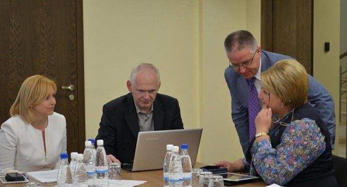 Участники круглого стола выразили обеспокоенность процессом проведения переписи