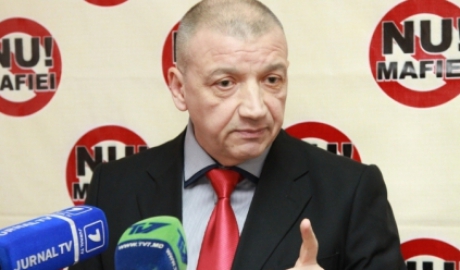 Nu cred că există vreo valoare morală, estetică sau general umană care nu poate fi profanată în Republica Moldova.