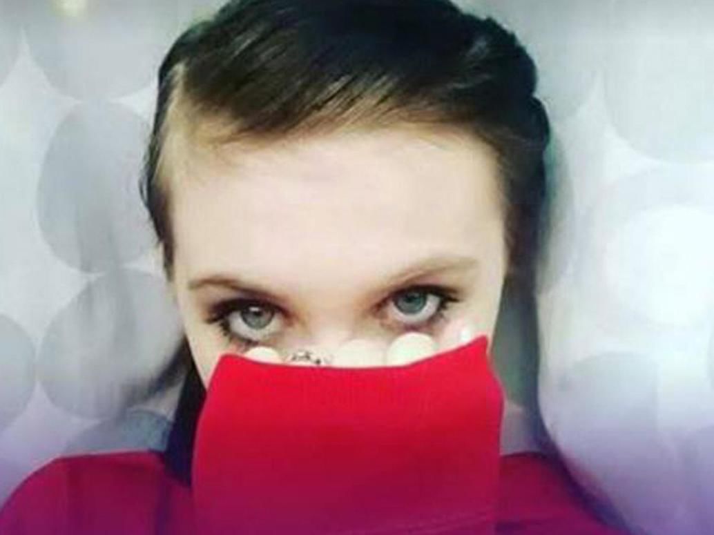 O fetiţă de 12 ani şi-a transmis sinuciderea live pe Facebook. 