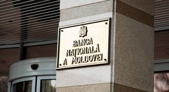 Comisia a anunţat concurs, a aprobat regulament, invită participanţi şi aşteaptă ziua când vor fi iar convocaţi pentru spectacol.