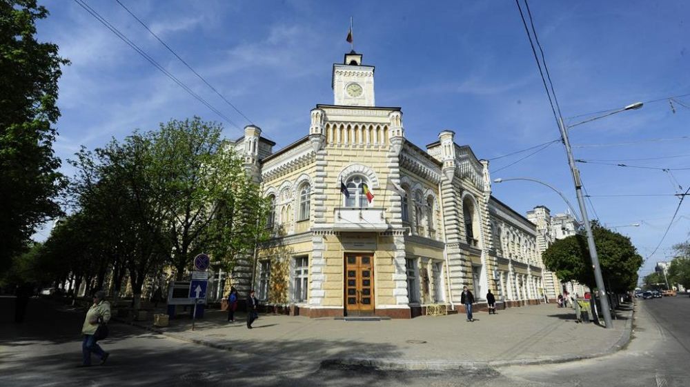  У кандидатов на участие в конкурсе должно быть высшее образование  в области архитектуры, градостроительства и урбанизма. 