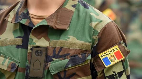Солдата-срочника в Бельцах ранил контрактник: ему грозит увольнение.