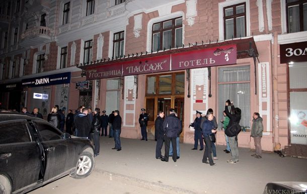 Подозреваемый - 40-летний одессит, известный в криминальных кругах.