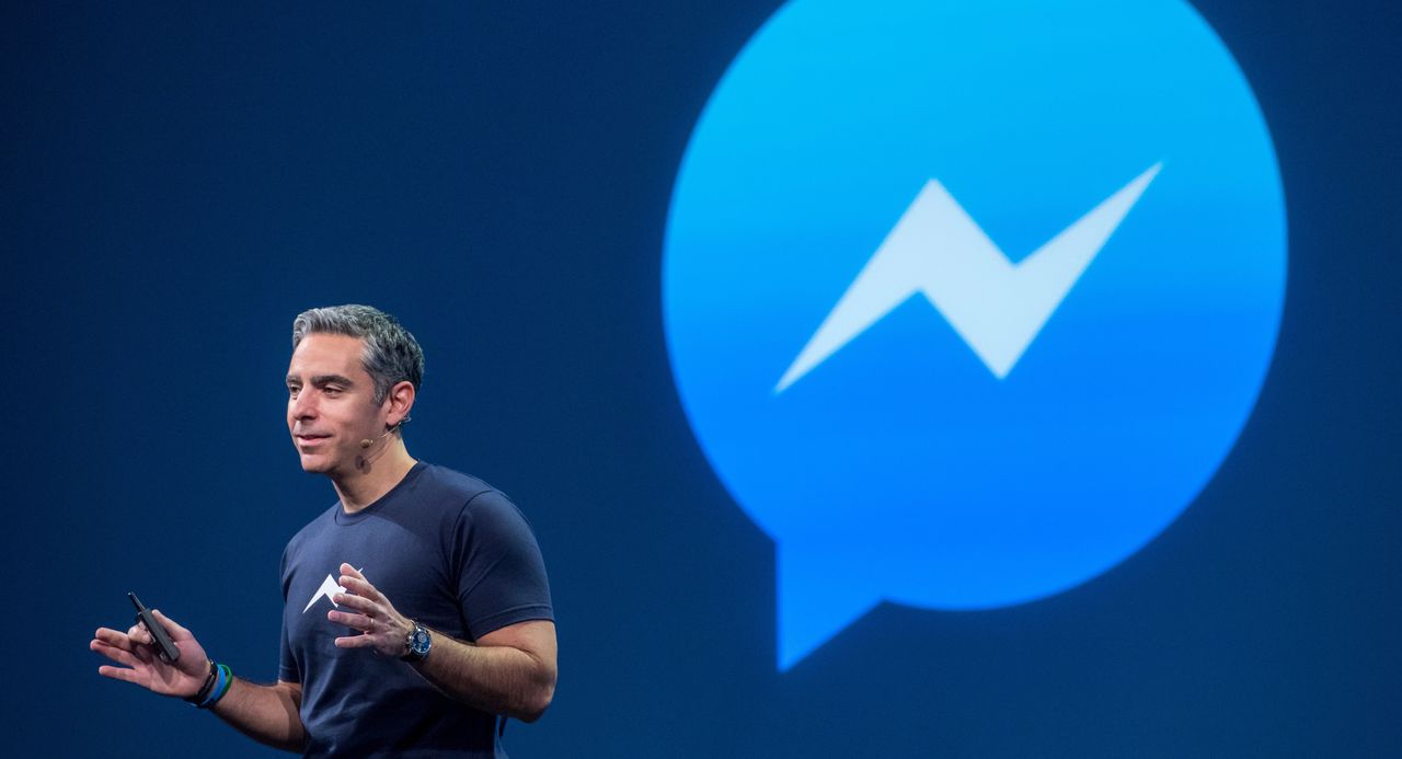 Facebook запустит собственного голосового помощника Moneypenny.