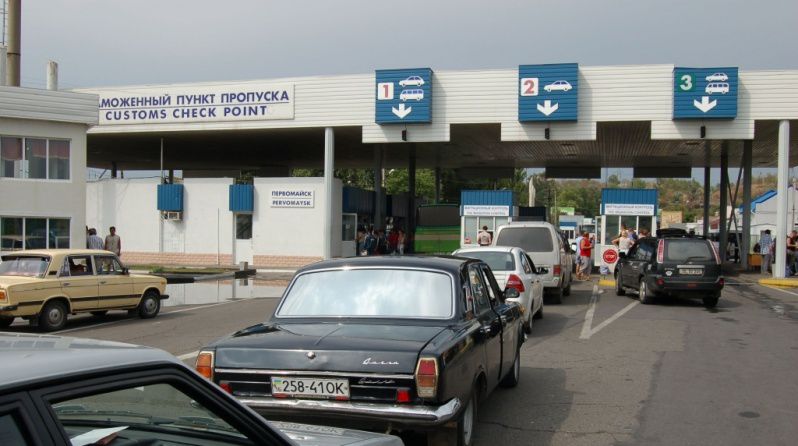 Переезд через границу Приднестровья упростят на праздники.